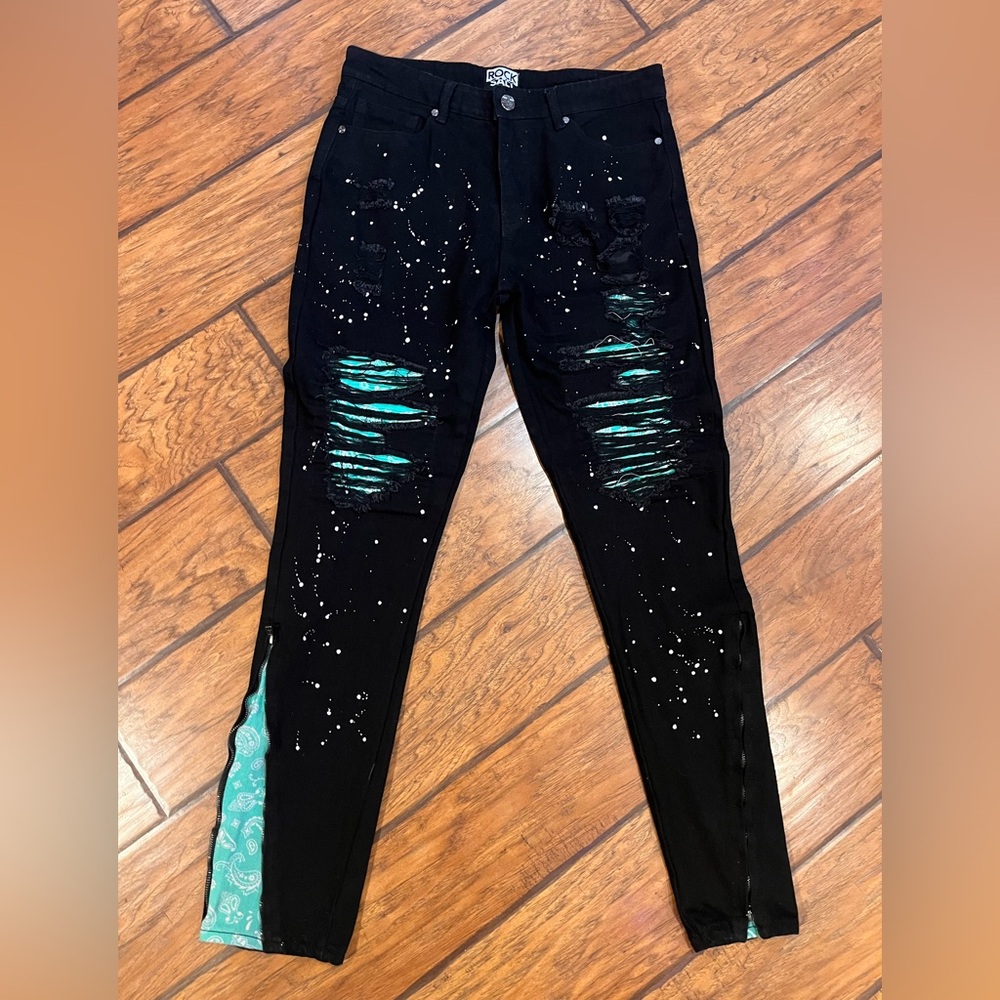 Rock Salt jeans mens 33x33 (tag 34) black green shredded distressed grunge spots